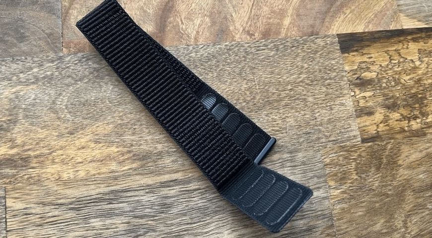 Ремінець Garmin UltraFit 2 22mm Nylon Band Black 1318299 фото