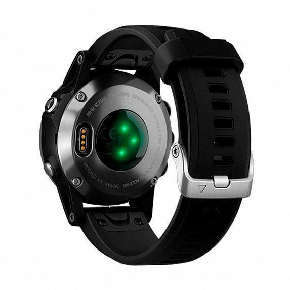Смарт-часы Garmin Fenix 5S Plus Silver with Black Band 740032 фото
